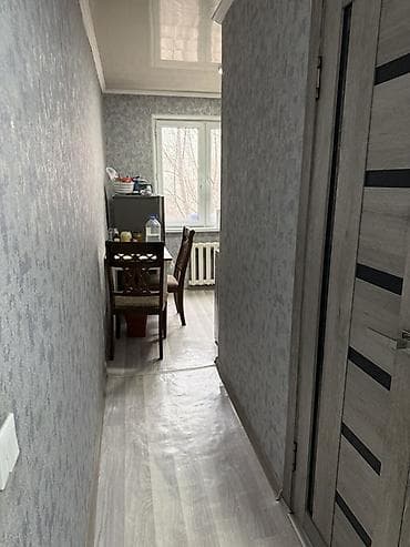 1 комнатная квартира мкр: 1 комната, 34 м², 104 серия, 3 этаж, Косметический ремонт — 4