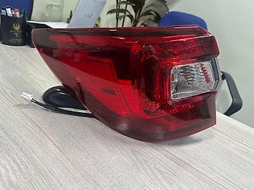 Задний левый стоп-сигнал Subaru Новый, США