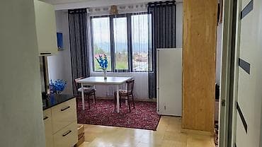 1: 1 комната, С мебелью частично — 2