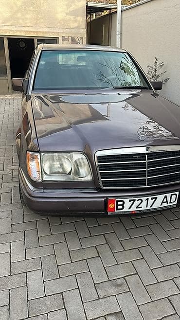 124 панель: Mercedes-Benz W124: 1996 г., 2.2 л, Ручные, Седан — 3