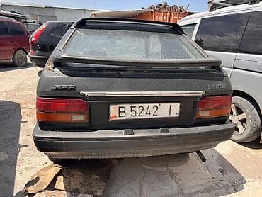 люк е36: Mazda 323: 1987 г., 1.5 л, Механика, Седан — 4