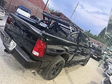 Dodge Ram 1500: 2023 г., Пикап — 8