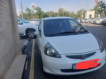 1 фит: Honda Fit: 2002 г., 1.3 л, Автомат, Бензин, Хэтчбэк — 1