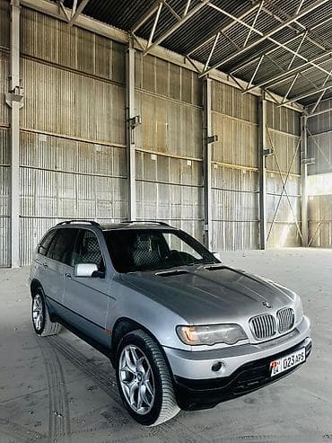 Продажа авто: BMW X5: 2001 г., 4.4 л, Автомат, Газ, Кроссовер — 1