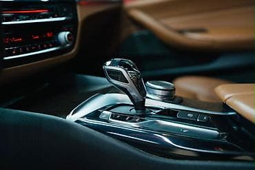суперкары: BMW M5: 2017 г., 2 л, Автомат, Бензин, Седан — 10