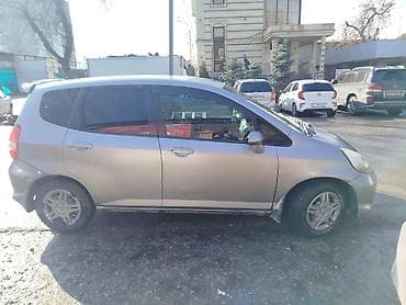 honda fit 2002: Honda Fit: 2003 г., 1.5 л, Вариатор, Бензин, Хэтчбэк — 3