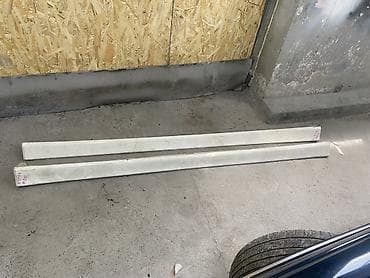 Наружные накладки порогов Toyota, Б/у