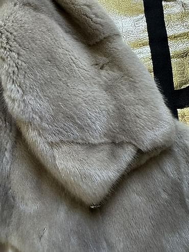 стриженная норка: Шуба из норки, цвет серо‑тауп (ближе к графиту). Натуральный мех с — 5