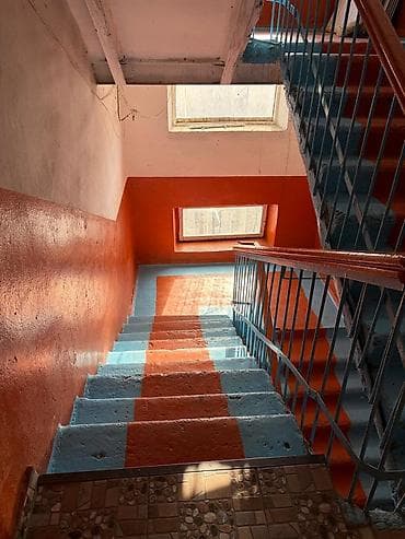 сдаю квартиру балыкчы: 2 комнаты, 45 м², 3 этаж, Косметический ремонт — 10