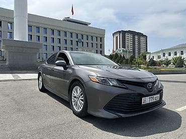 приус 2013: Toyota Camry: 2018 г., 2.5 л, Вариатор, Гибрид, Седан — 3