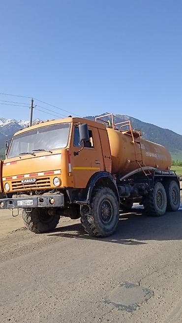 вакумный насос: Поливомоечная/вакуумная машина КАМАЗ 6x6 - Базовое шасси: КАМАЗ — 1