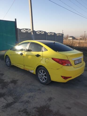 купить бокс на крышу автомобиля бу: Hyundai Solaris: 2016 г., 1.4 л, Механика, Бензиновая, Седан — 5