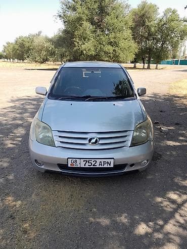 cefiro 32: Toyota Ist: 2003 г., 1.5 л, Автомат, Бензин, Седан — 7