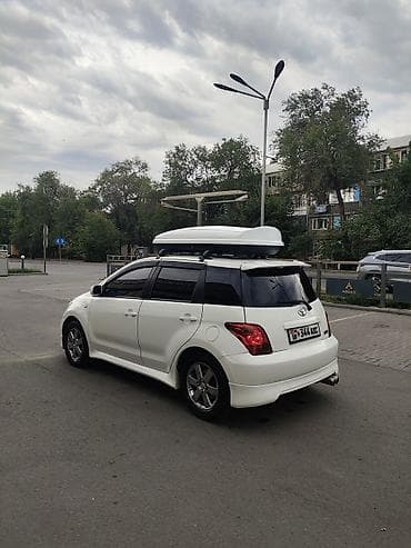 bi: Toyota Ist: 2004 г., 1.5 л, Автомат, Бензин, Хэтчбэк — 4