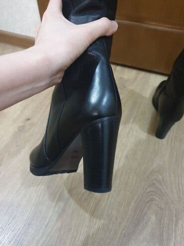 сапоги зимние женские натуральная кожа натуральный мех распродажа: Зимние кожаные сапоги-трубы еврозима. Размер 39. Состояние идеальное — 13