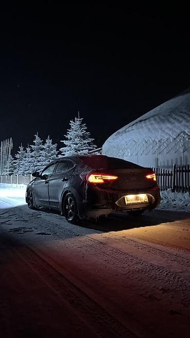 tesla 3: Hyundai Elantra: 2019 г., 2 л, Автомат, Бензин, Седан — 3