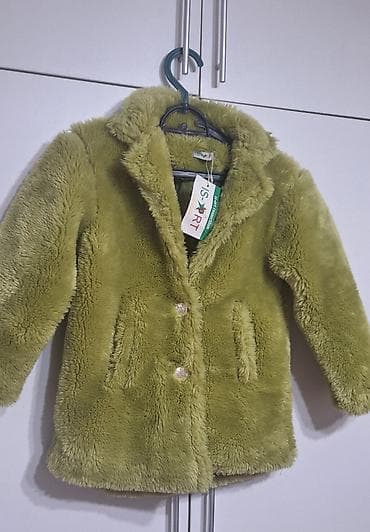 Детская одежда и обувь: НОВАЯ шикарная тёплая ШУБКА для девочки модницы. Размер подойдет на — 4