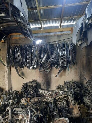 Решетка радиатора Kia 2018 г., Б/у, Оригинал