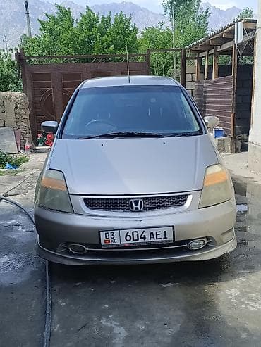 авто для такси: Honda Stream: 2001 г., Универсал — 4