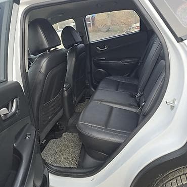 bmw 39: Hyundai Kona: 2018 г., 1.6 л, Робот, Бензин, Кроссовер — 5