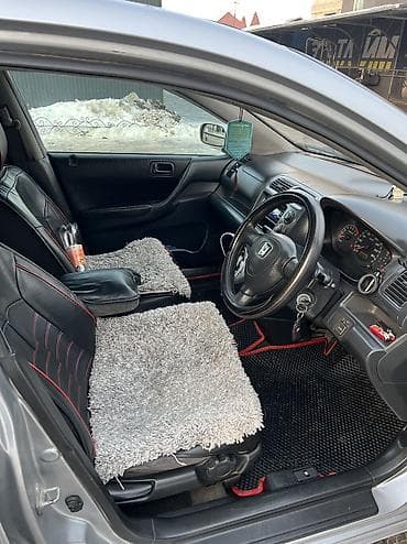 Транспорт: Honda Civic: 2001 г., 1.7 л, Вариатор, Бензин, Хэтчбэк — 9
