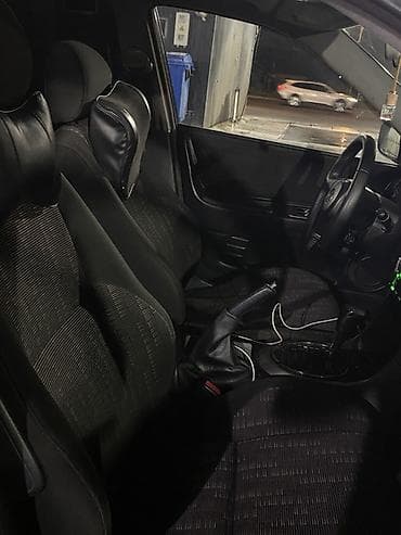 Lexus IS: 2000 г., Бензин, Седан — 7