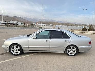 лехковой машина: Mercedes-Benz E-Class: 2002 г., 4.3 л, Автомат, Бензин, Седан — 4