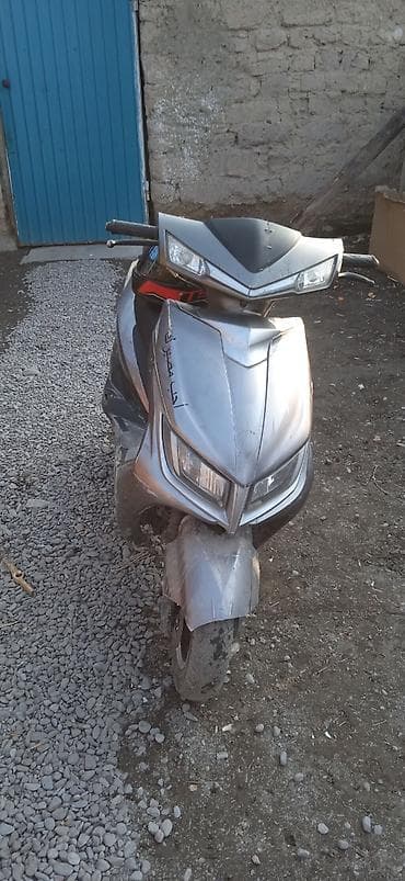 муравьи: Продаю скутер 50куб находу 2025год выпуска докмент ЕС пишите на номер — 4