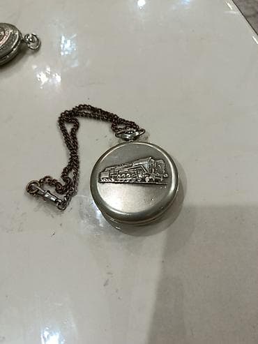 samsung fold2: Карманные механические часы «Молния» с цепочкой Описание: - — 5