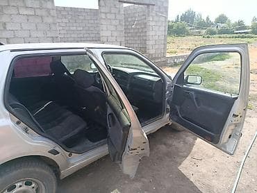 дверные карты венто: Volkswagen Vento: 1993 г., Седан — 6