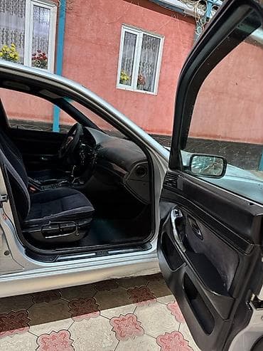 Транспорт: BMW 5 series: 1996 г., 2 л, Механика, Бензин, Седан — 6