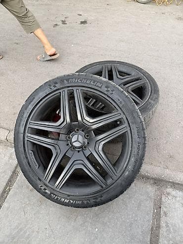 один диск мерседес: Комплект колес для Mercedes AMG оригинал R21 разноширокие 9j 10j Диски — 1