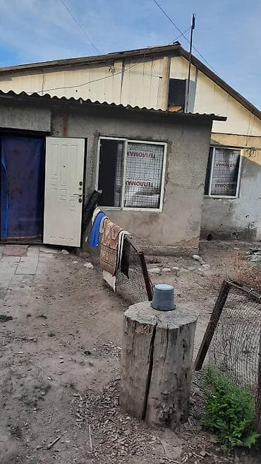 Комнаты: Жилое помещение, пол дома, раён пригородное по Васильевскому Тракту. - — 10