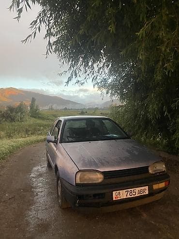 картошка семеной: Volkswagen Golf: 1993 г., Механика, Бензин, Хэтчбэк — 1