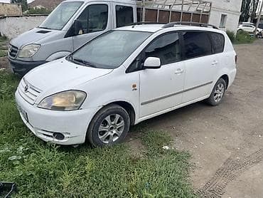 bmv e32: Toyota Ipsum: 2002 г., 2 л, Механика, Дизель, Минивэн — 8