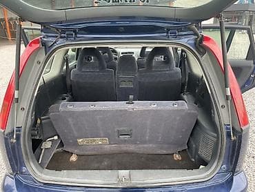 Транспорт: Honda Stream: 2001 г., 2 л, Механика, Бензин, Универсал — 8