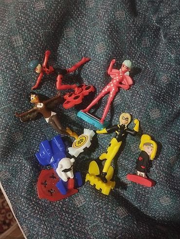 Набор небольших фигурок из разных коллекций: - Персонажи мультсериала at lalafo.kg Набор небольших фигурок из разных коллекций: - Персонажи мультсериала