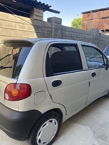 Унаа: Daewoo Matiz: 2008 г., 0.8 л, Кол менен иштөөчү, Бензин, Хетчбек — 3