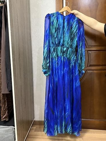 magic glip: Платье макси с длинным рукавом, эффектный синий оттенок с бирюзовыми — 2