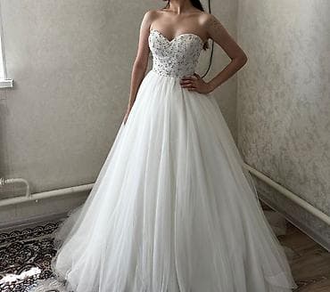 самые лучшие свадебные платья: Свадебное платье, S, С корсетом, Фатин, Пышное, Жемчуг, Б/у — 5