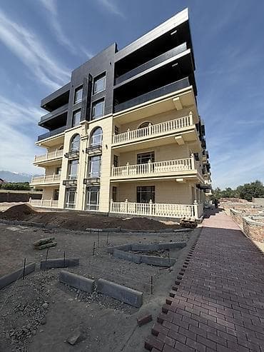 royal: 3 комнаты, 131 м², Элитка, 1 этаж — 3