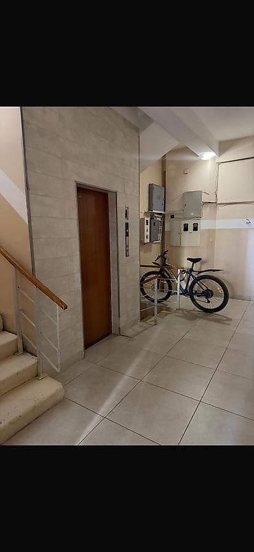 Продажа квартир: 5 и более комнат, 197 м², Ала-Арча ТРЦ 2 этаж, Косметический ремонт — 6