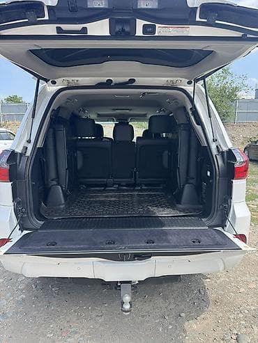 e6 3: Lexus LX: 2018 г., 5.7 л, Автомат, Газ, Внедорожник — 4