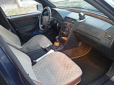 audi c4: Mercedes-Benz C-Class: 1998 г., 2.4 л, Ручные, Бензин, Седан — 6