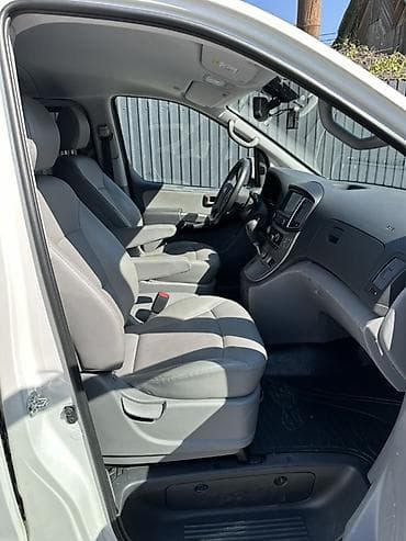 хундай старекс 1: Hyundai Grand Starex: 2020 г., 2.5 л, Автомат, Дизель, Вэн/Минивэн — 9