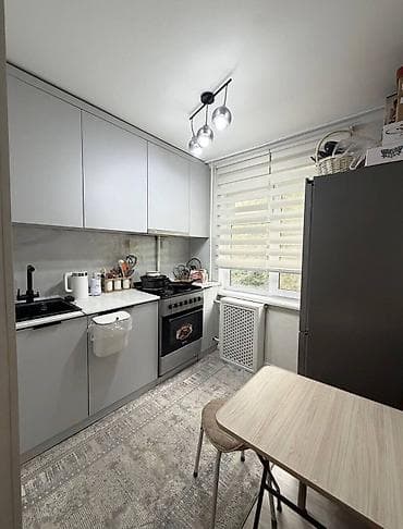 Недвижимость: 2 комнаты, 43 м², 7 мкр 104 серия, 3 этаж, Евроремонт — 1
