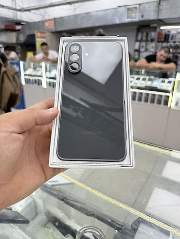 Техника и электроника: Samsung Galaxy A56 5G, Новый, 256 ГБ, цвет - Черный, 2 SIM — 1