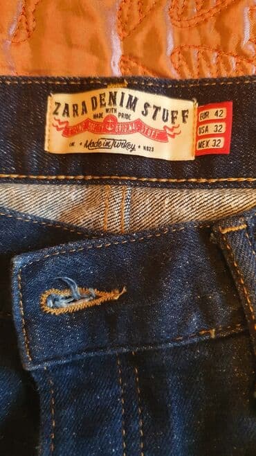 Джинсы: Продаю новые джинсы ЗАРА .
РАЗМЕР S — 2