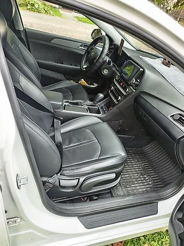 2017: Hyundai Sonata: 2017 г., 2 л, Автомат, Бензин, Седан — 1