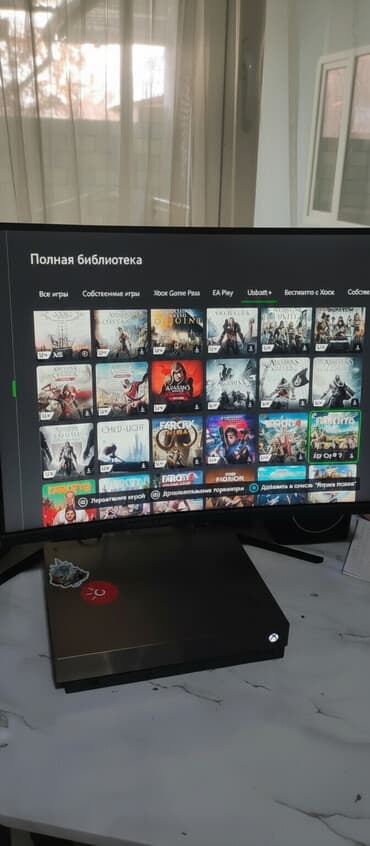 икс бокс сериес с: Игровая приставка Xbox One X (черная) Особенности: - Мощная консоль — 1